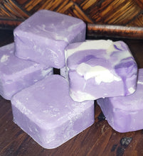 Load image into Gallery viewer, Lavender Handmade Goat Milk Soap